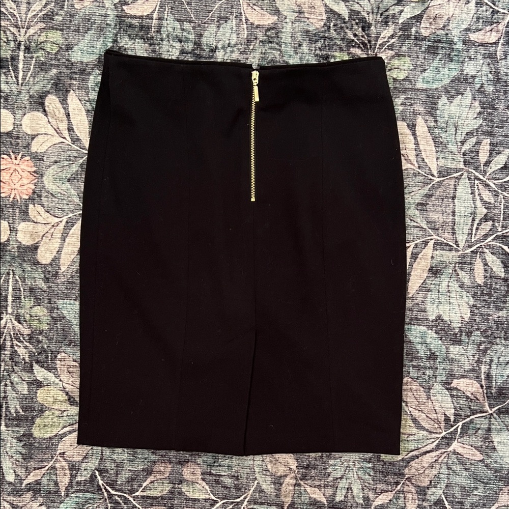 H&M Elegant Black Pencil Skirt 10
